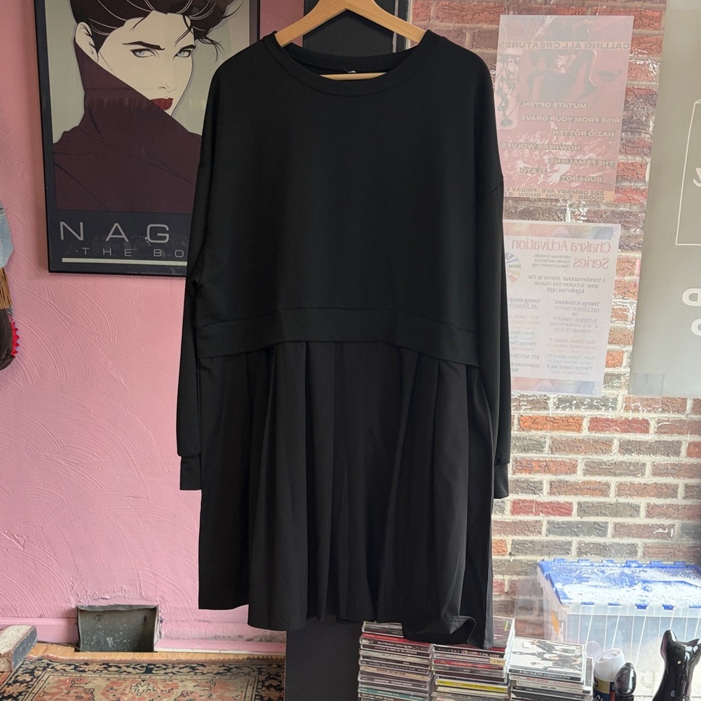 Elegant Black Long Sleeve Dress